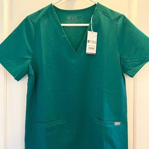 FIGS  Casma Three-Pocket Scrub Top